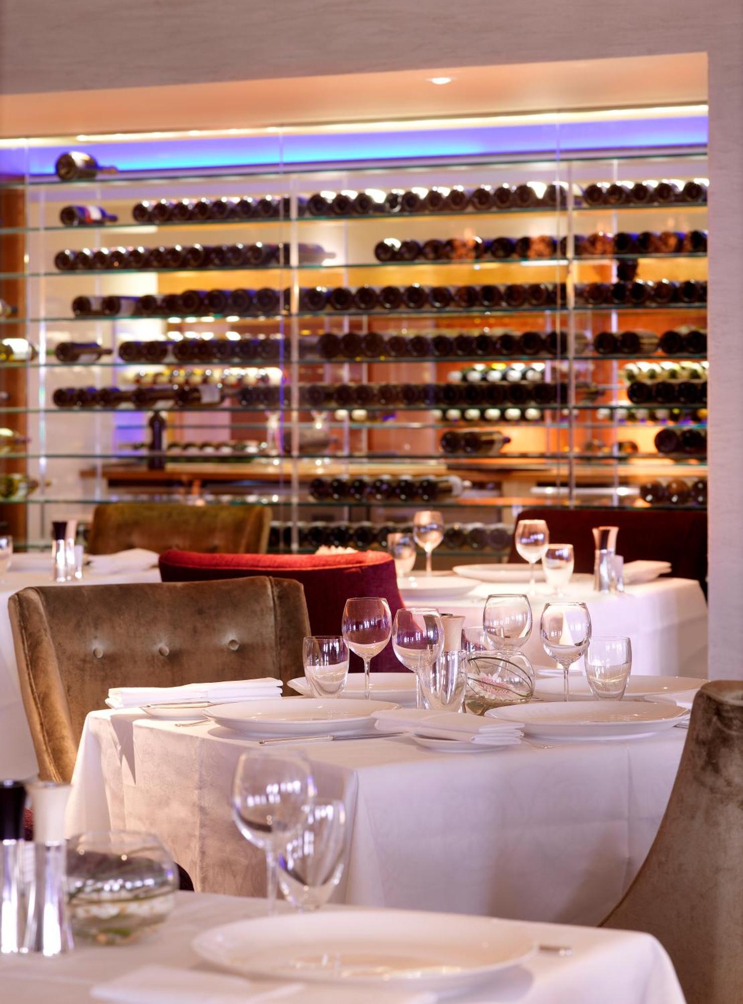 Aghadoe Heights Hotel & Spa Killarney Restaurant billede Interior of the restaurant