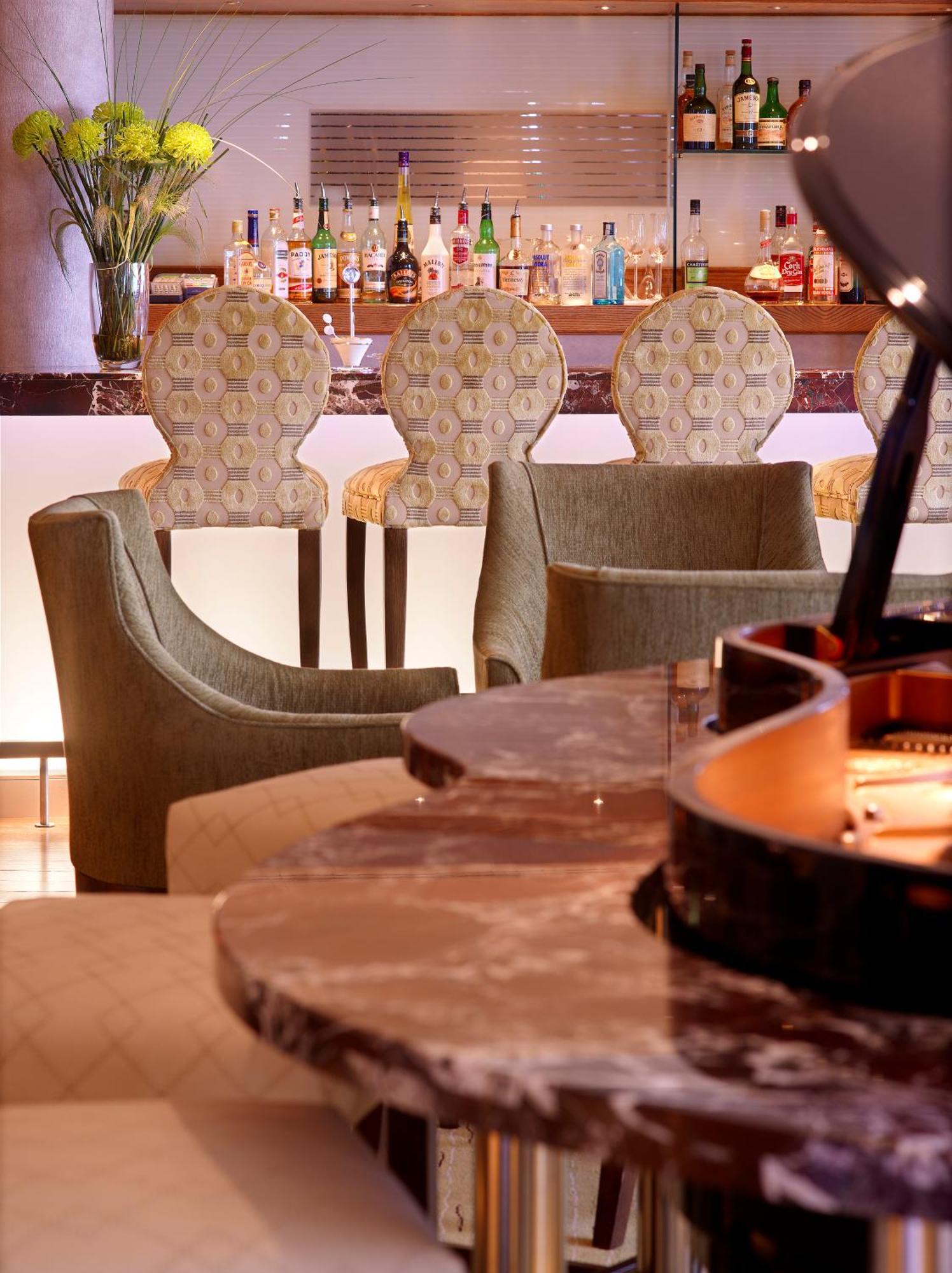 Aghadoe Heights Hotel & Spa Killarney Eksteriør billede The bar at the hotel